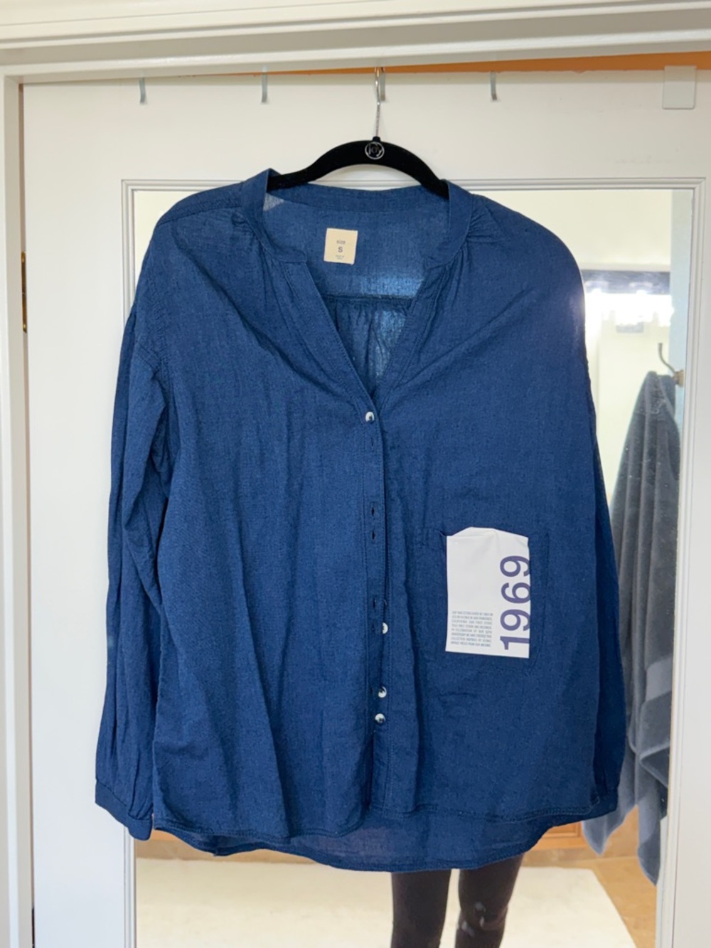 Gap Casual Indigo Button-Up Shirt